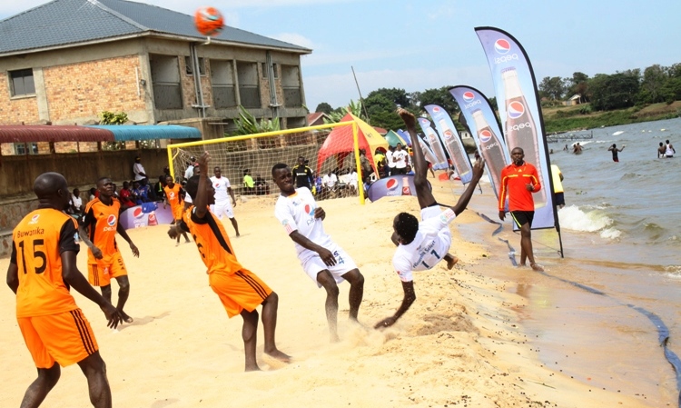 Beach Soccer: Champions MUBS pip Kayunga Town Council