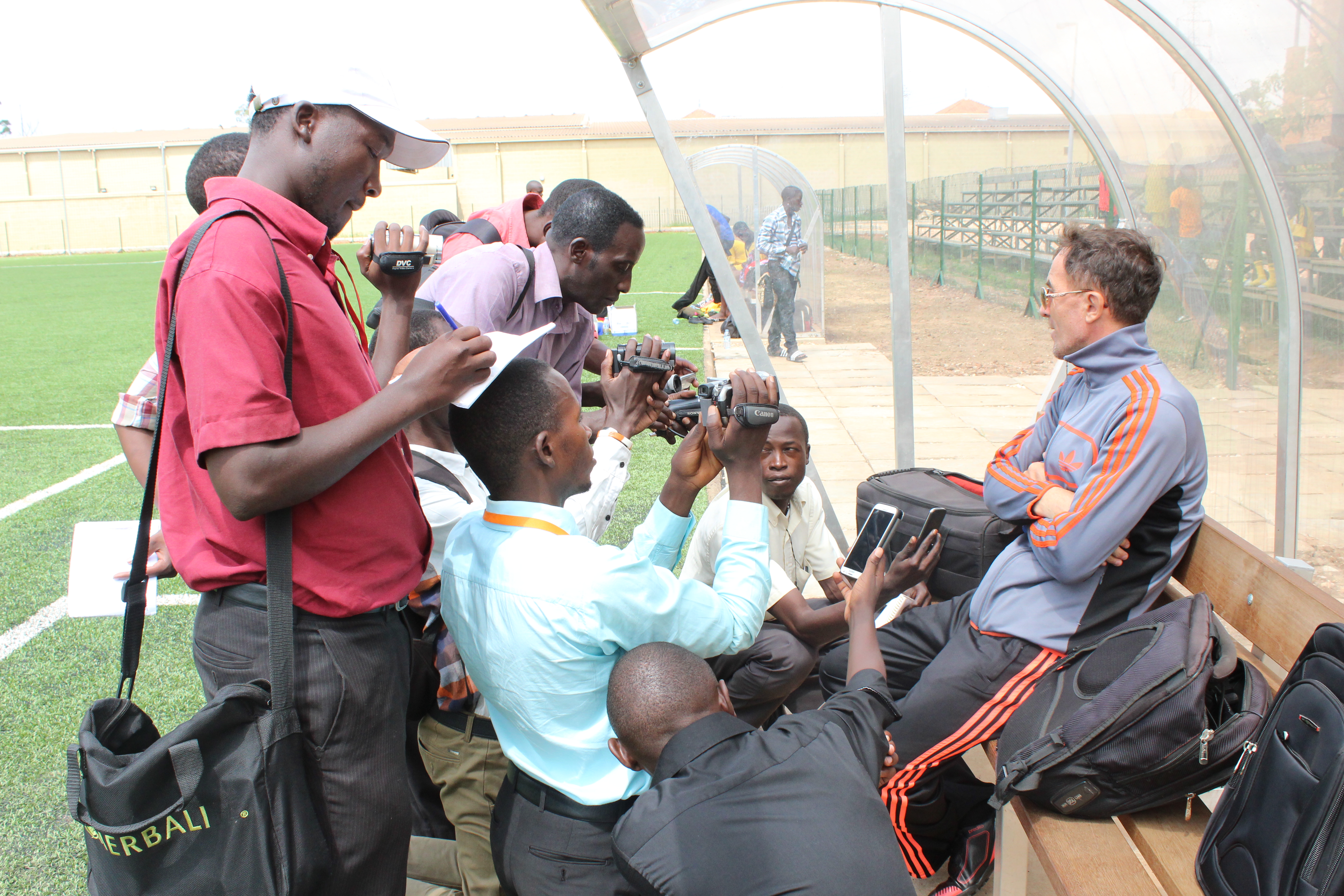 micho_addresses_media